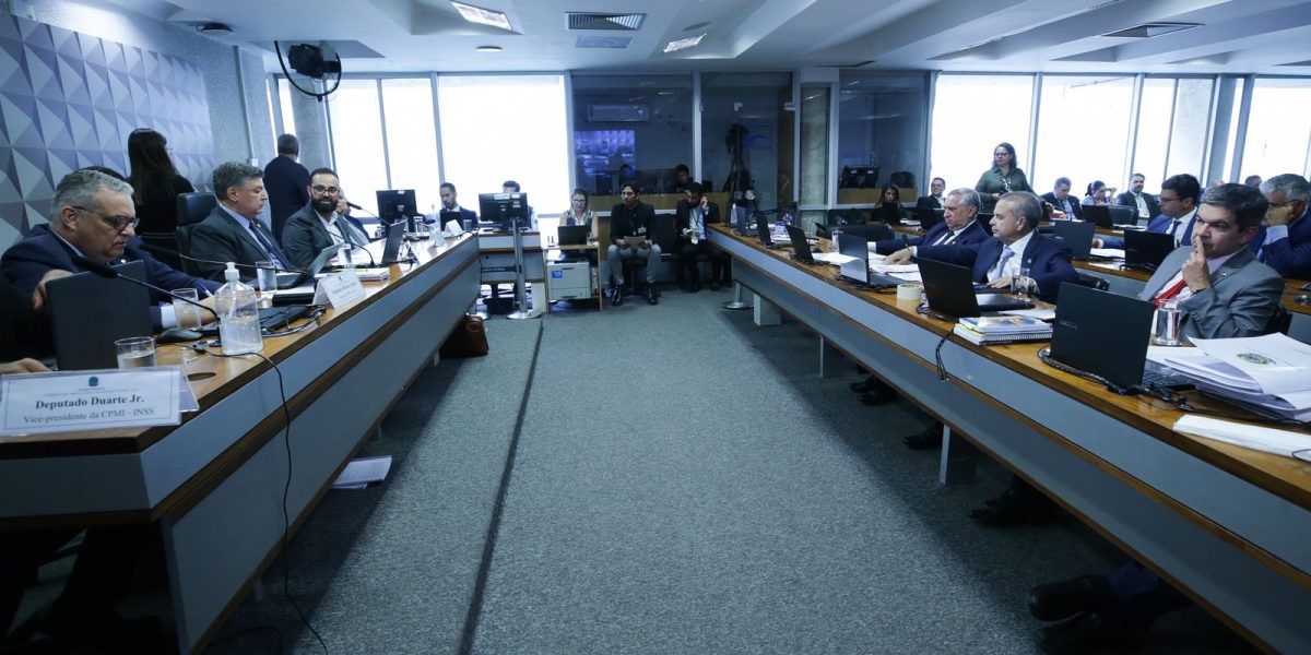 CPMI do INSS inicia nova série de depoimentos com dois alvos nesta segunda