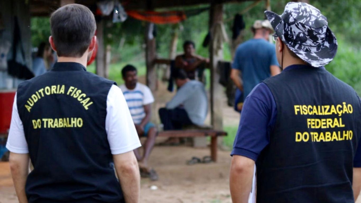 MPT resgata 17 trabalhadores em condições análogas à escravidão em SP