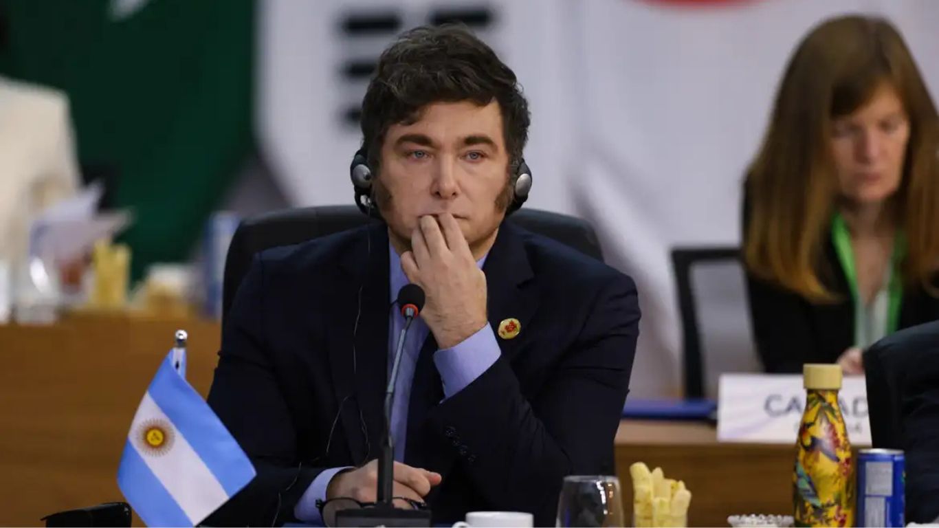 A vitória de Milei e o colapso das alternativas políticas na América do Sul