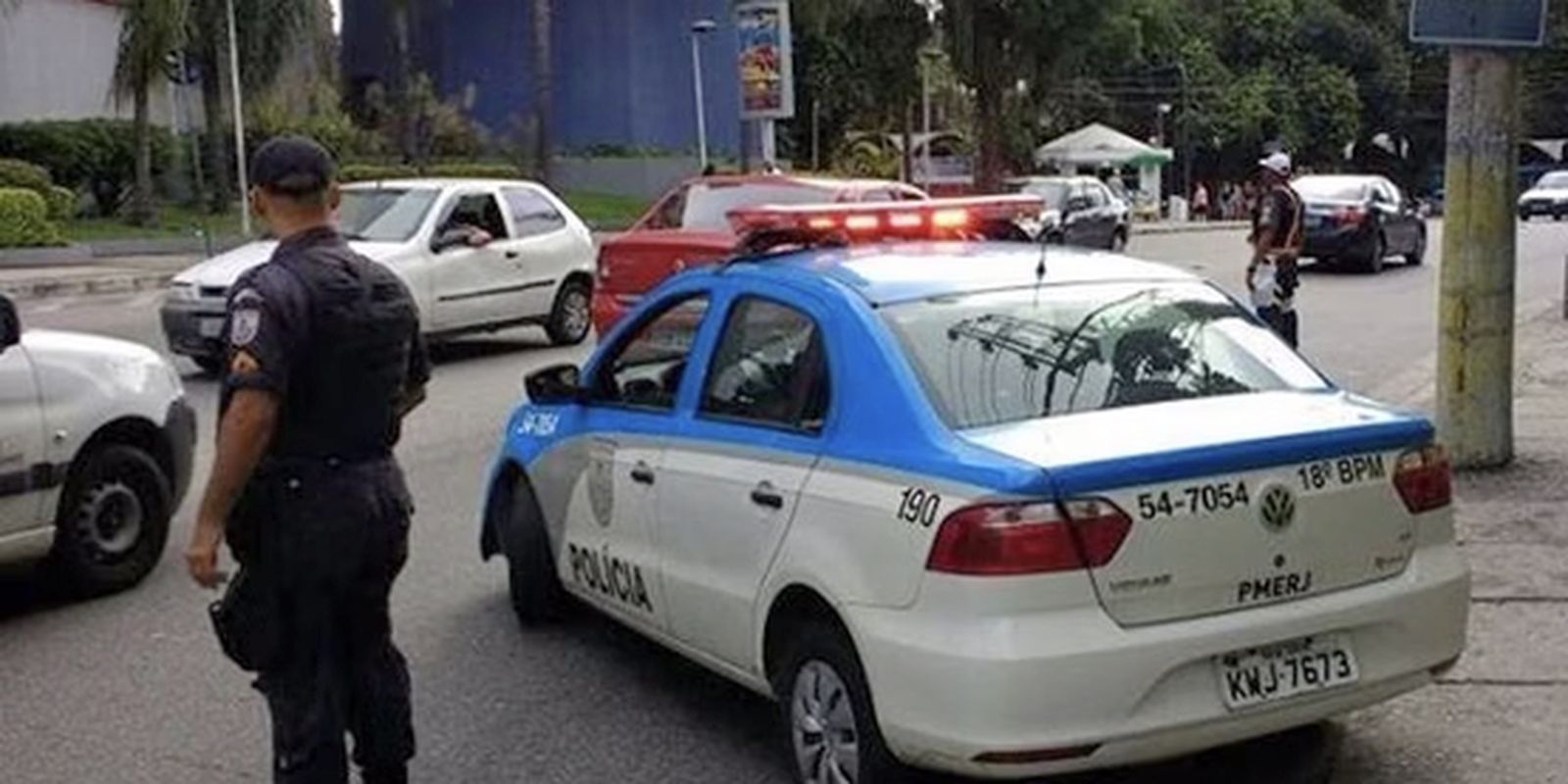 Operação prende 23 suspeitos nos Complexos da Penha e do Alemão no RJ