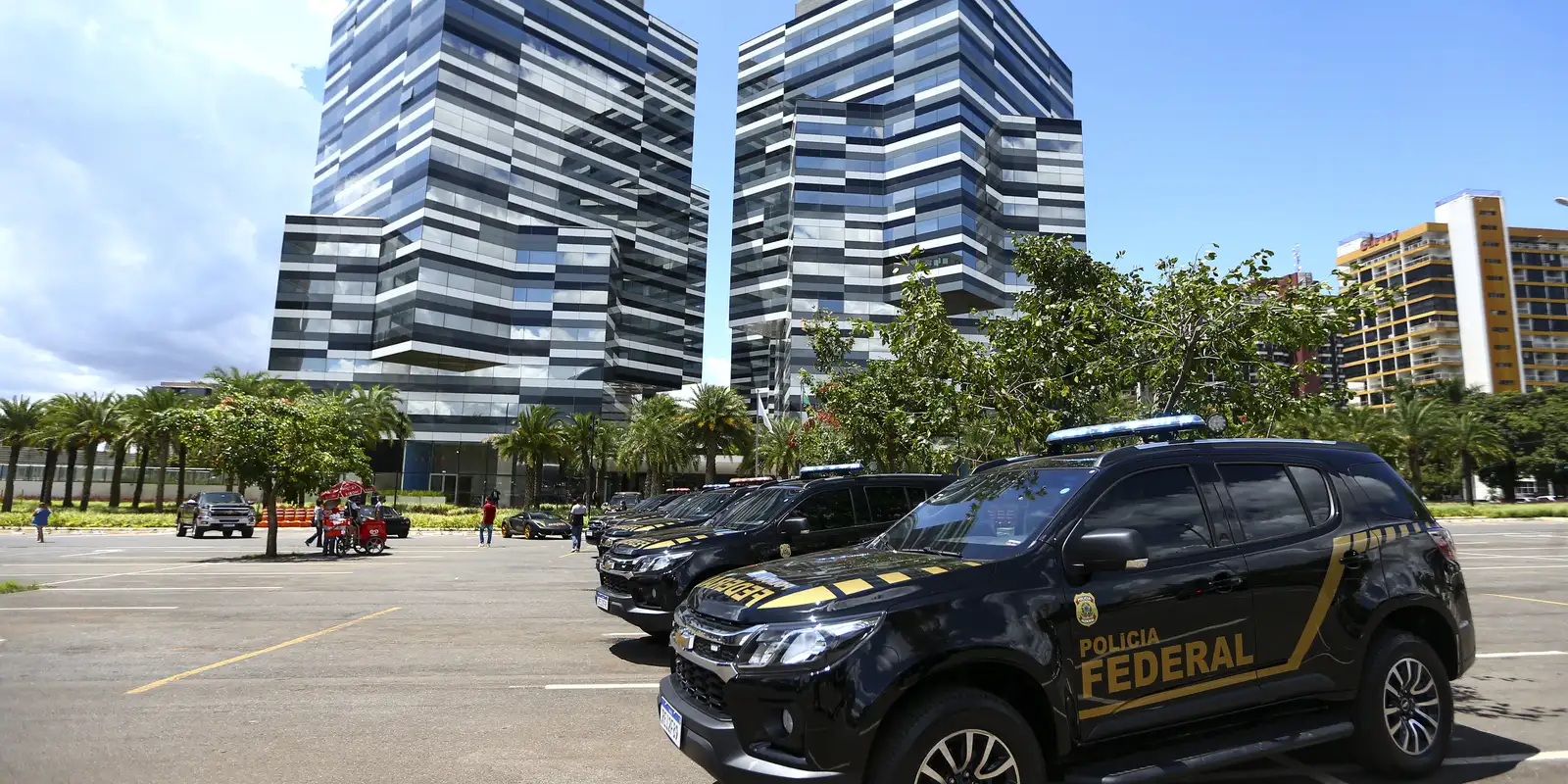 PF pede ao STF investigação sobre viagem de ex-assessor de Bolsonaro aos EUA em 2022