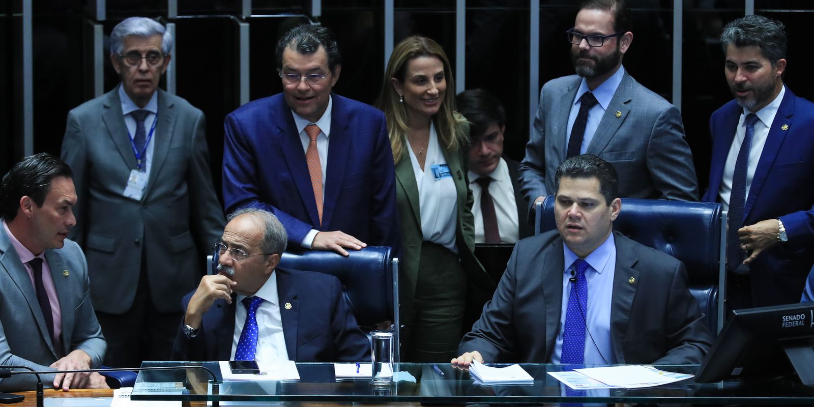 Senado aprova projeto que proíbe crédito consignado sem autorização do beneficiário