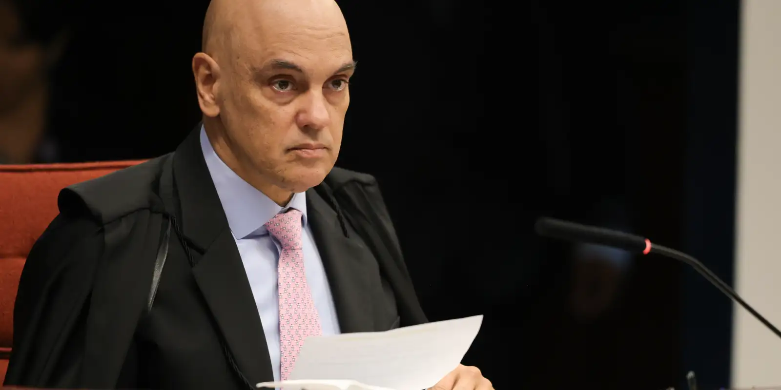 Moraes convoca chefes do MP para discutir limites de operações policiais