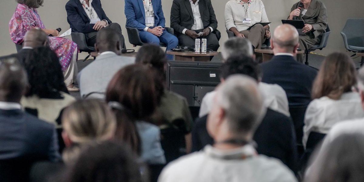 COP30 entra em fase decisiva com ofensiva da União Europeia
