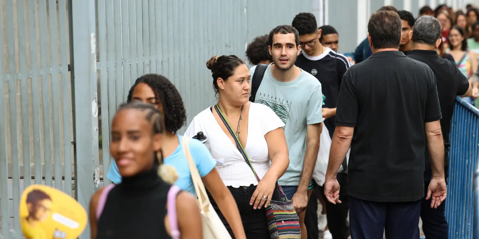 Enem 2025 tem presença de 70% dos candidatos e será usado como avaliação do ensino médio a partir de 2026