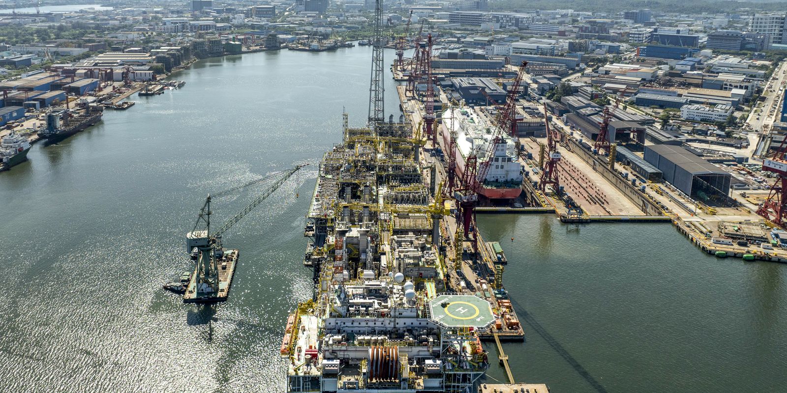 Petrobras vê dívida convergir para US$ 65 bi e descarta dividendos extras