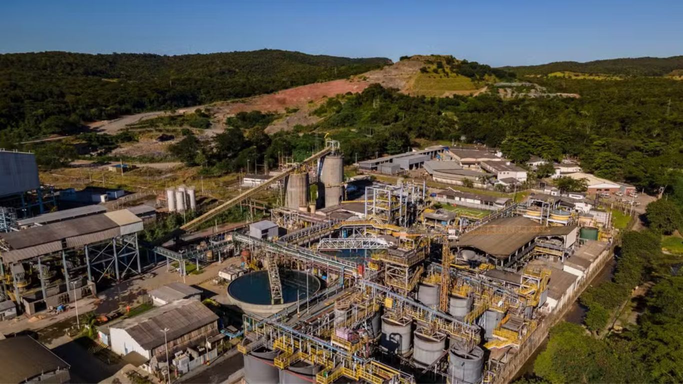 Demarest assessora Aura Minerals na compra da operação de ouro da AngloGold em Goiás