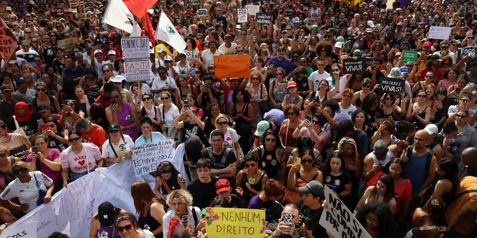 Brasil registra onda de atos contra feminicídio e pressiona Estado por respostas