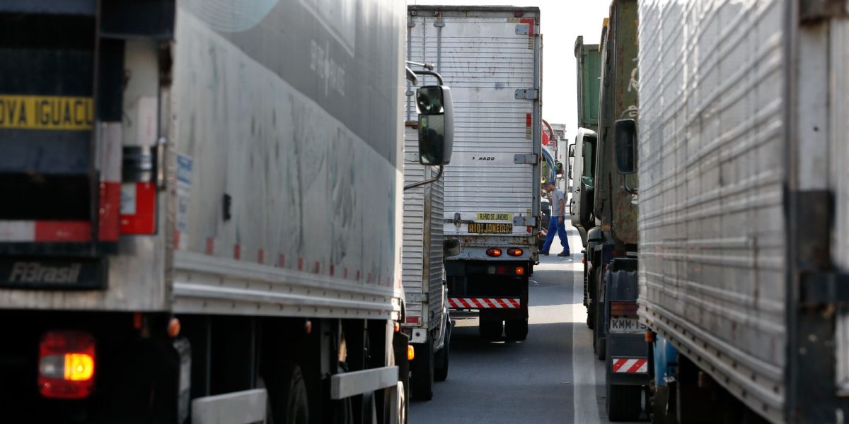 Conselho Monetário Nacional libera crédito de R$ 6 bi para renovar frota de caminhões