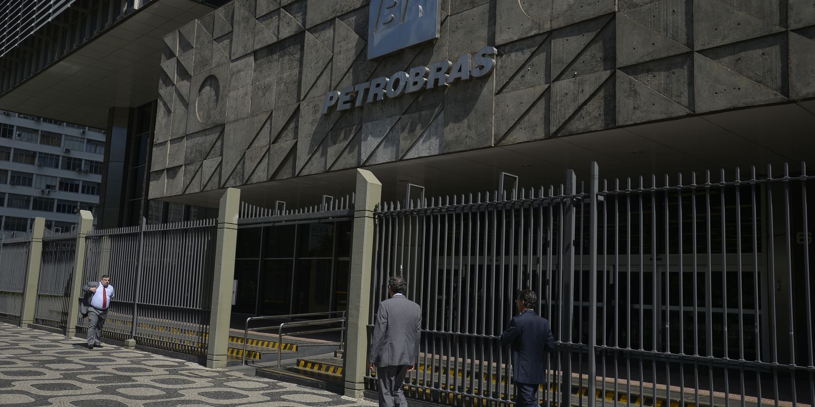 Greve nacional dos petroleiros começa na segunda após rejeição de proposta da Petrobras