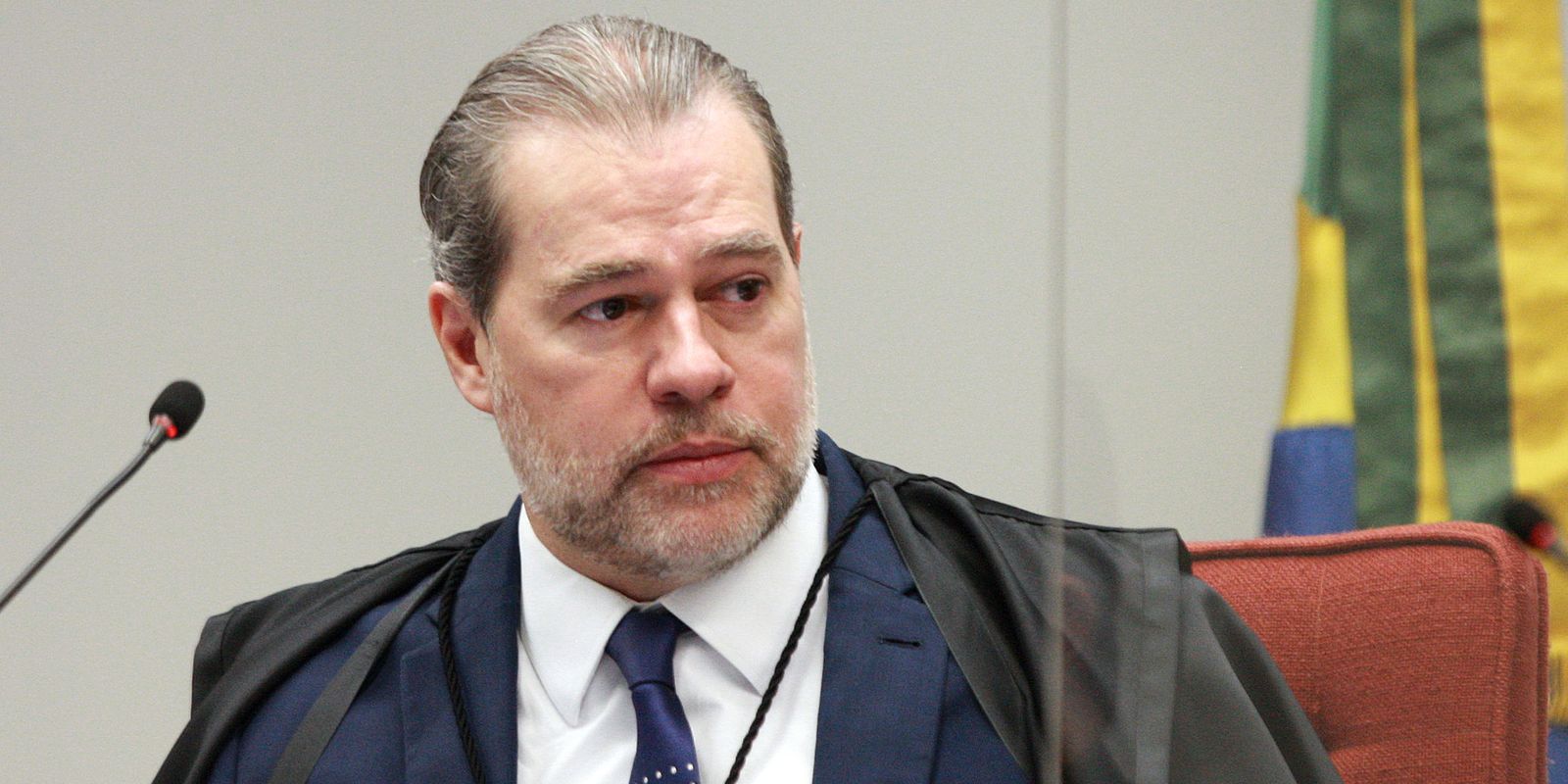 Toffoli mantém diretor do BC em acareação sobre fraudes no Banco Master