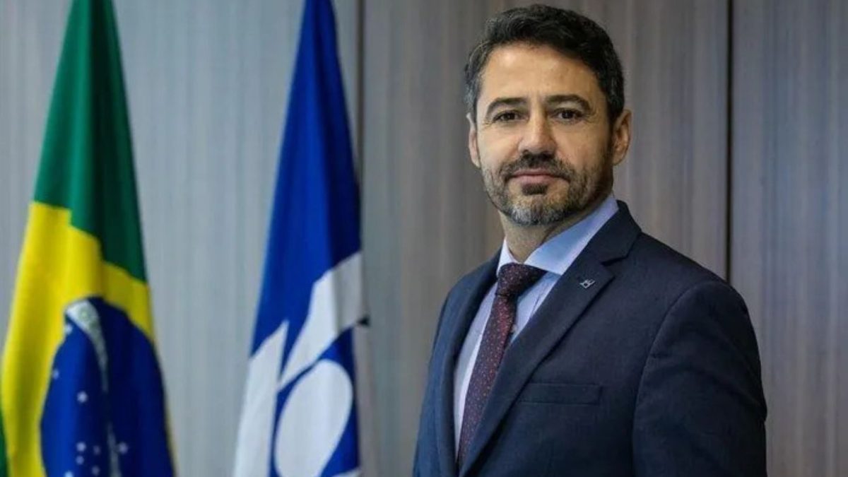 CGU demite ex-chefe da Receita que atuou no caso das joias sauditas