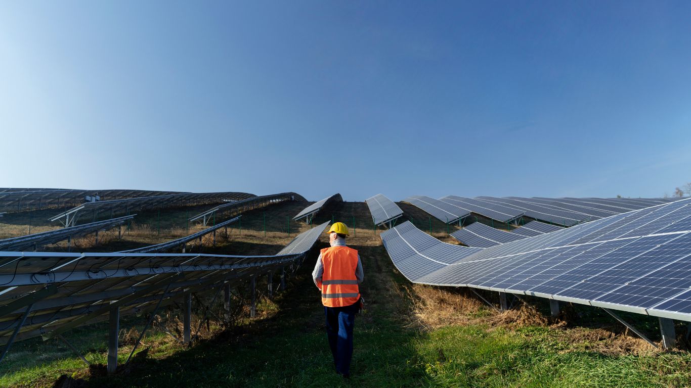 Tozzini e Machado Meyer atuam em negócio de energia solar da Petrobras