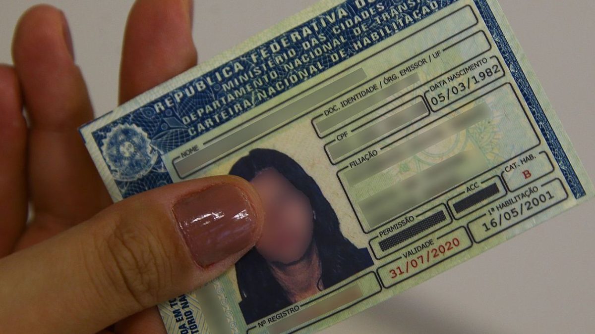 Governo libera CNH sem autoescola e cria renovação automática para bons condutores