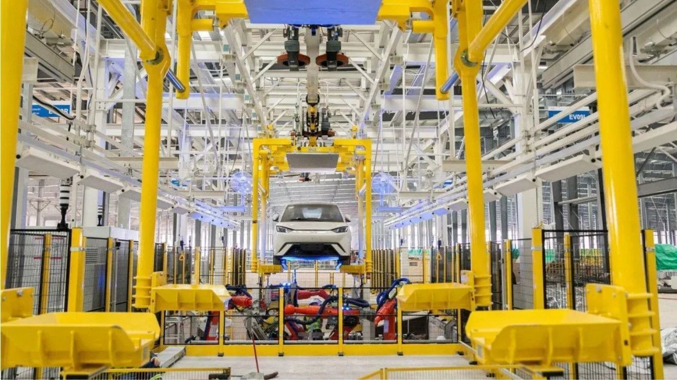 BYD supera Tesla e assume liderança global em vendas de carros elétricos