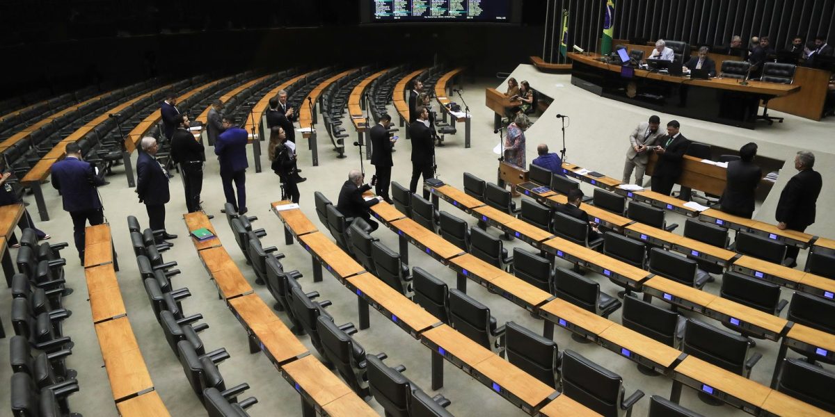 Concurso da Câmara terá edital para policial legislativo ainda em janeiro