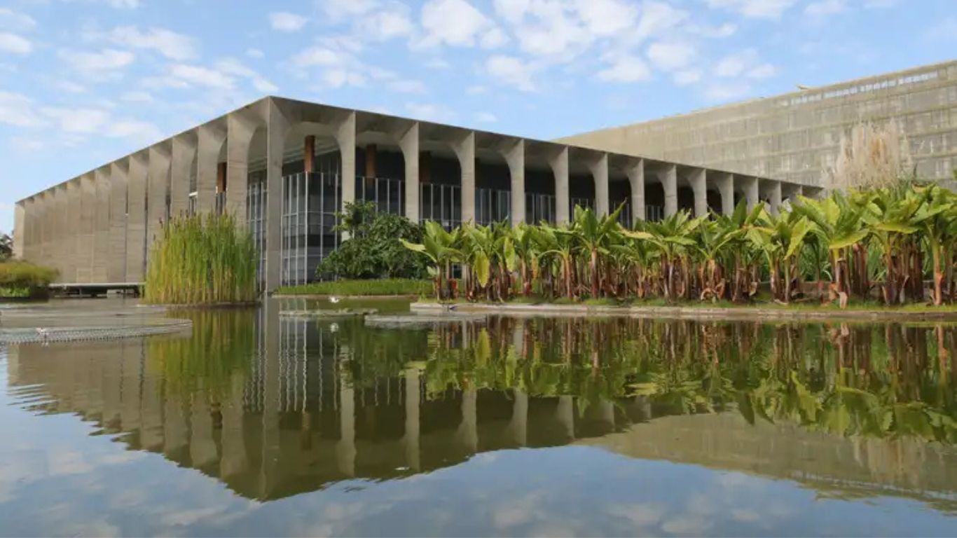Itamaraty desaconselha viagens a 11 países após guerra no Oriente Médio