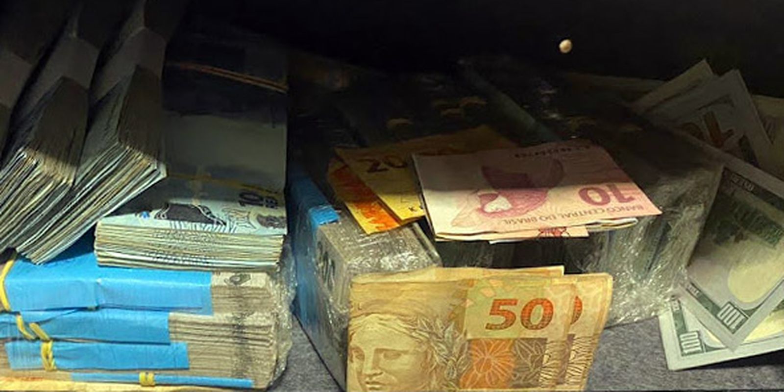 Ministério Público do RJ bloqueia mais de R$ 906 milhões do crime organizado