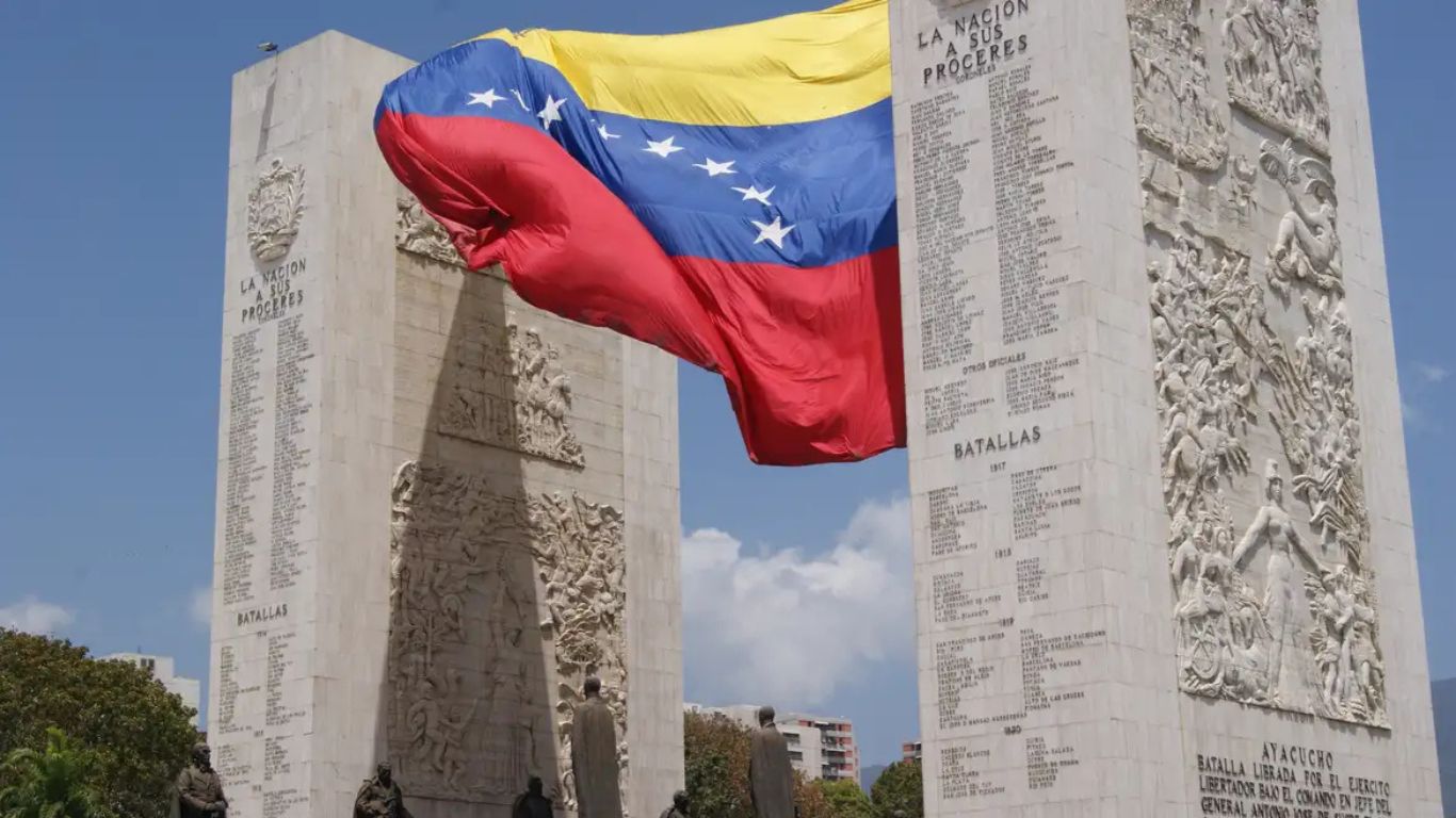 Brasil acompanha saída de turistas da Venezuela após ataques dos EUA