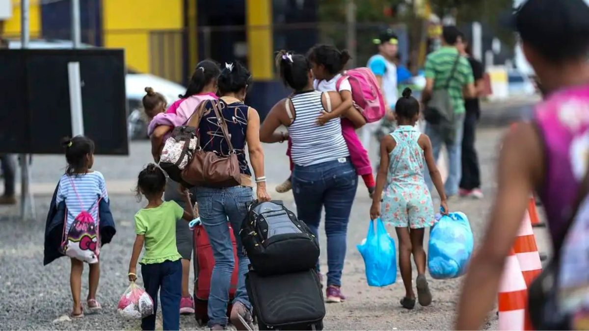 Sanções dos EUA contra a Venezuela ampliam crise econômica e impacto social