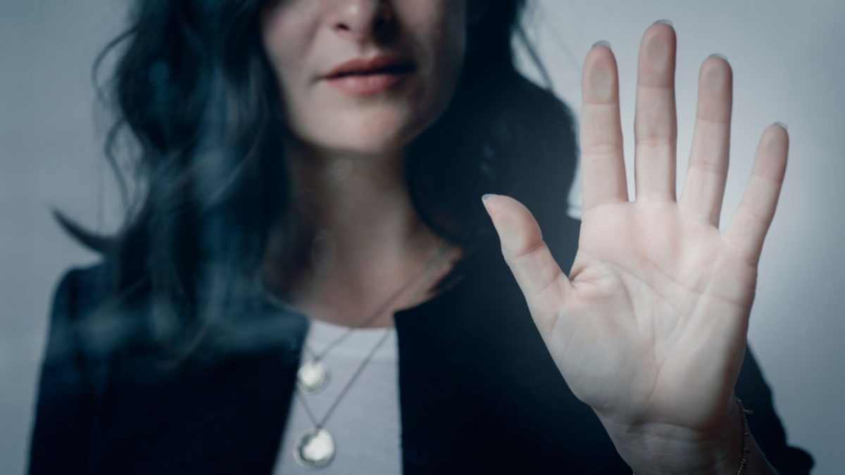 Processos por assédio sexual crescem 40% na Justiça do Trabalho em 2025