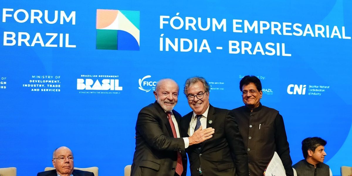 Brasil e Índia fecham acordo para produzir remédios contra câncer