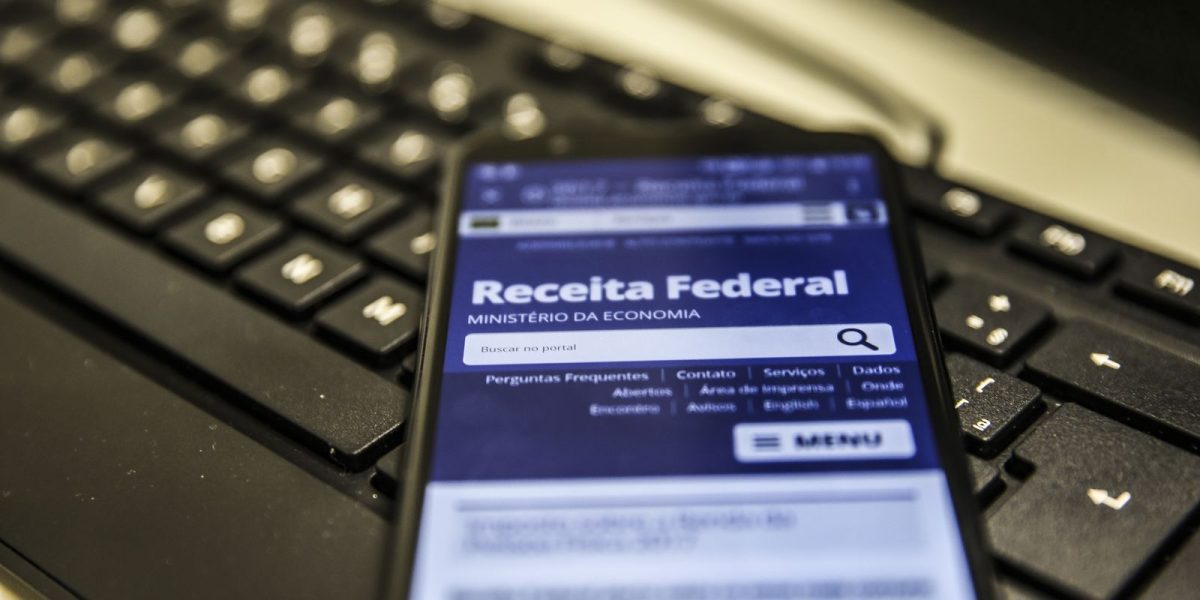Prazo para entrega de informes do Imposto de Renda 2026 termina nesta sexta