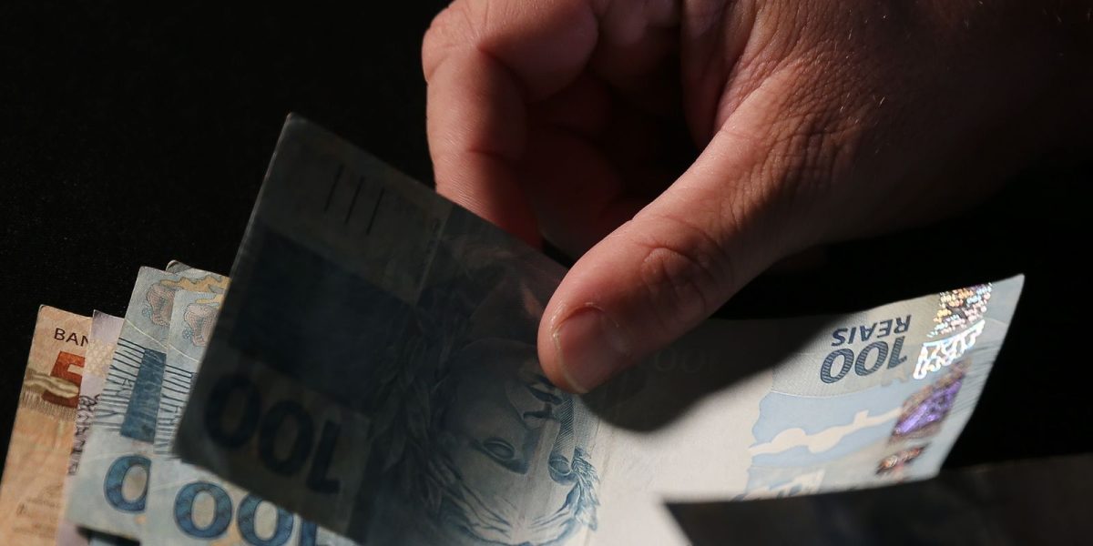 Justiça libera R$ 1,4 bilhão para pagar atrasados do INSS a 87 mil segurados