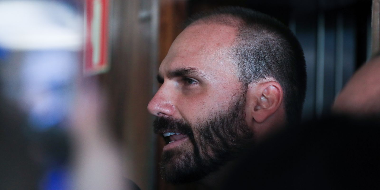 STF formaliza ação penal contra Eduardo Bolsonaro por coação no curso do processo