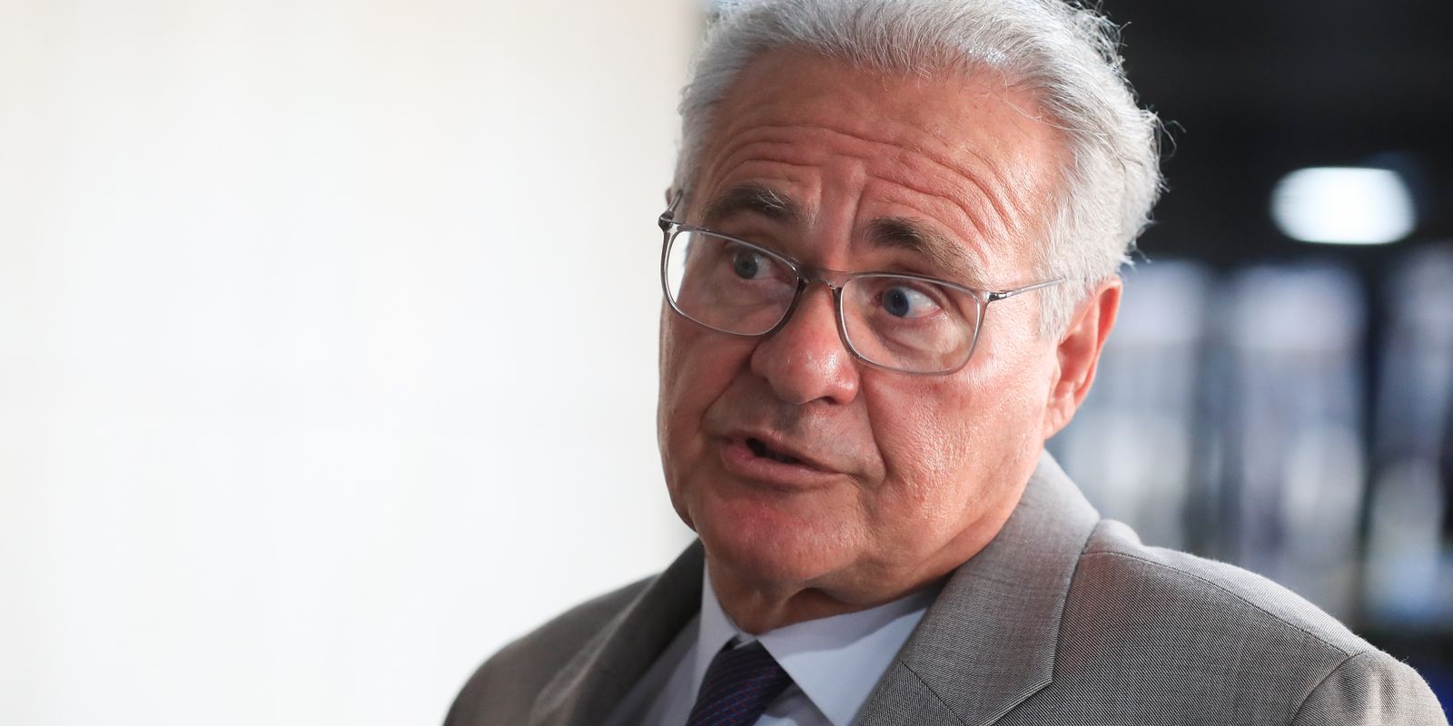 Senado instala subcomissão para investigar suspeita de fraude no Banco Master