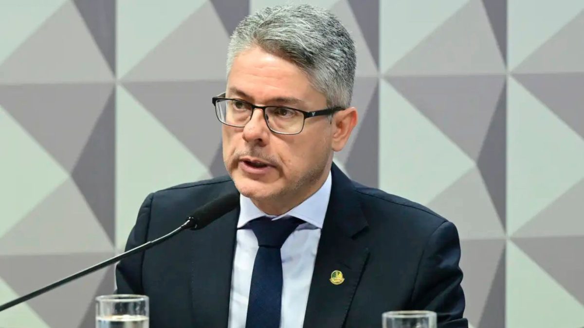 Alessandro Vieira pede quebra de sigilo de empresa de irmãos de Dias Toffoli
