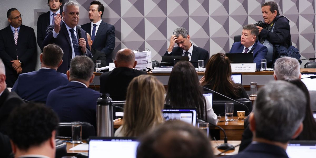 CPMI do INSS termina em impasse e sem aprovação de relatório final