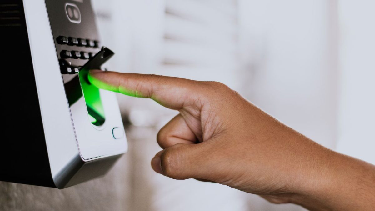Controle de frequência de empregados externos na era digital