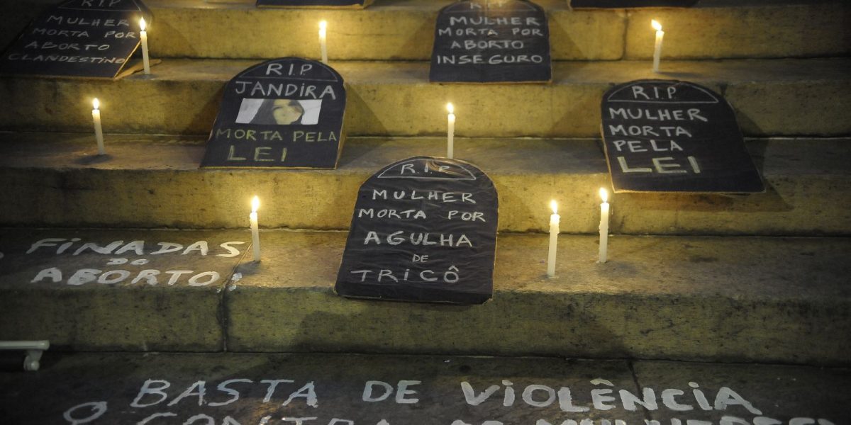 Mulheres tomam as ruas neste 8 de março contra violência e escala 6×1