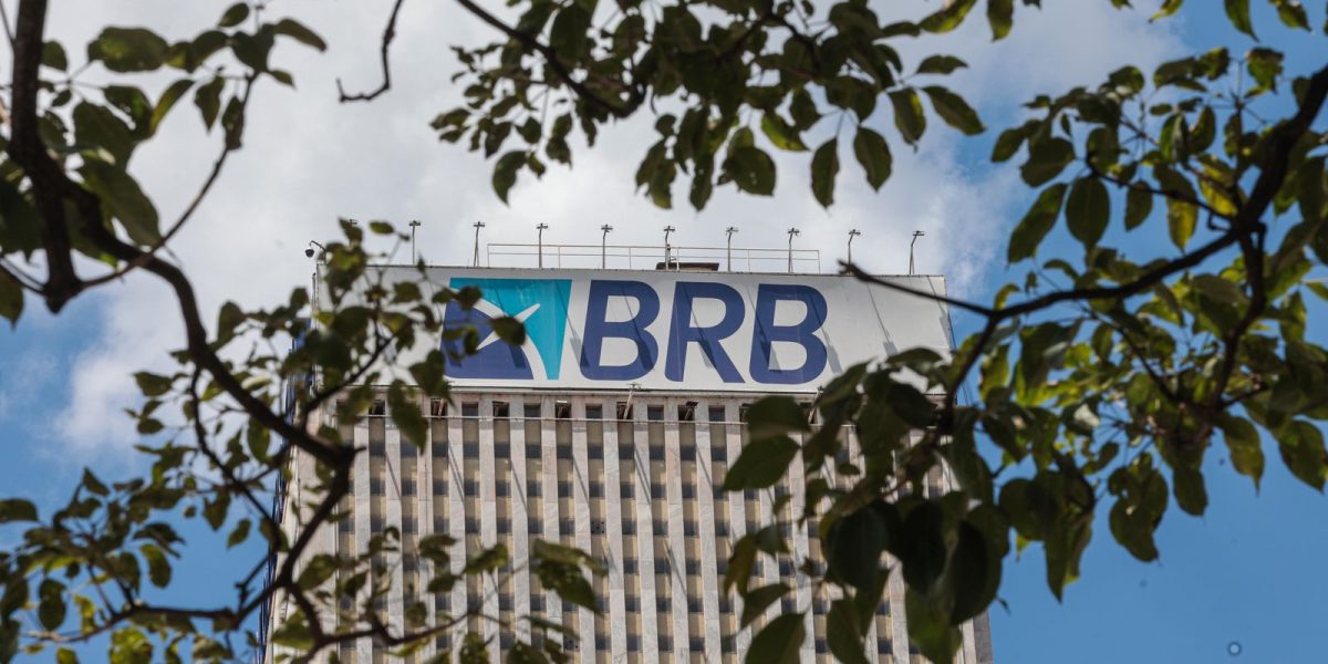 BRB corre contra o relógio para apresentar balanço: prazo acaba nesta terça-feira (31)