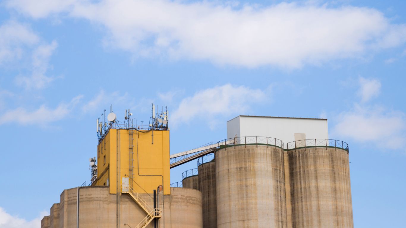 TST mantém multa de R$ 150 mil à Votorantim por morte de trabalhador em silo