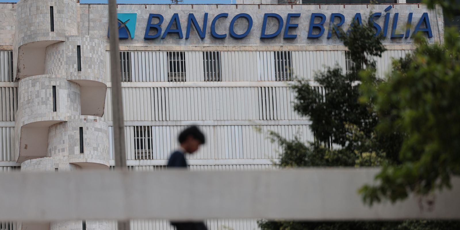 Acionistas do BRB aprovam aumento de capital de R$ 8,8 bilhões para cobrir rombo