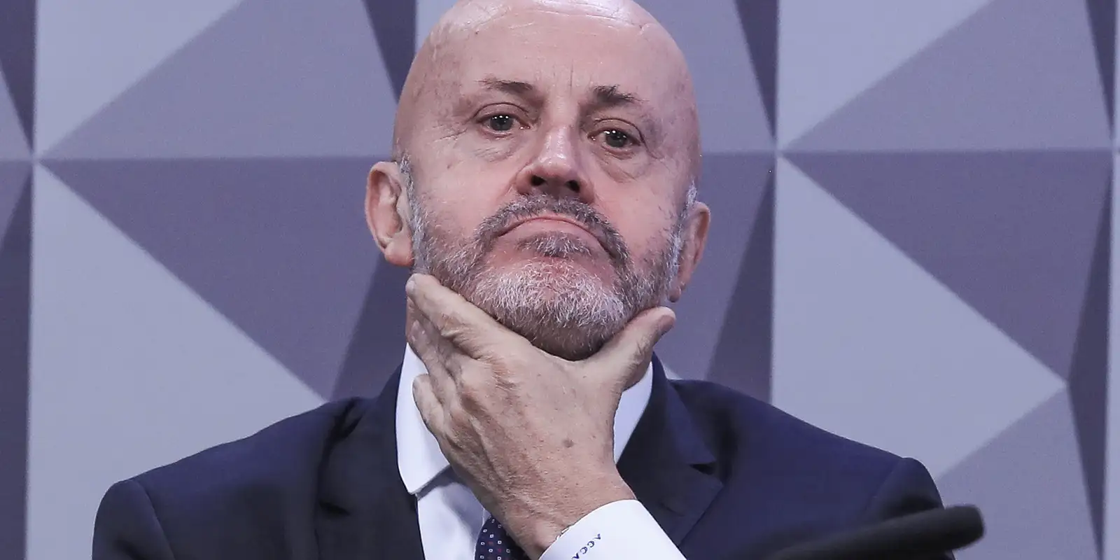 Justiça do DF nega pedido para proibir apelido “Careca do INSS” na imprensa