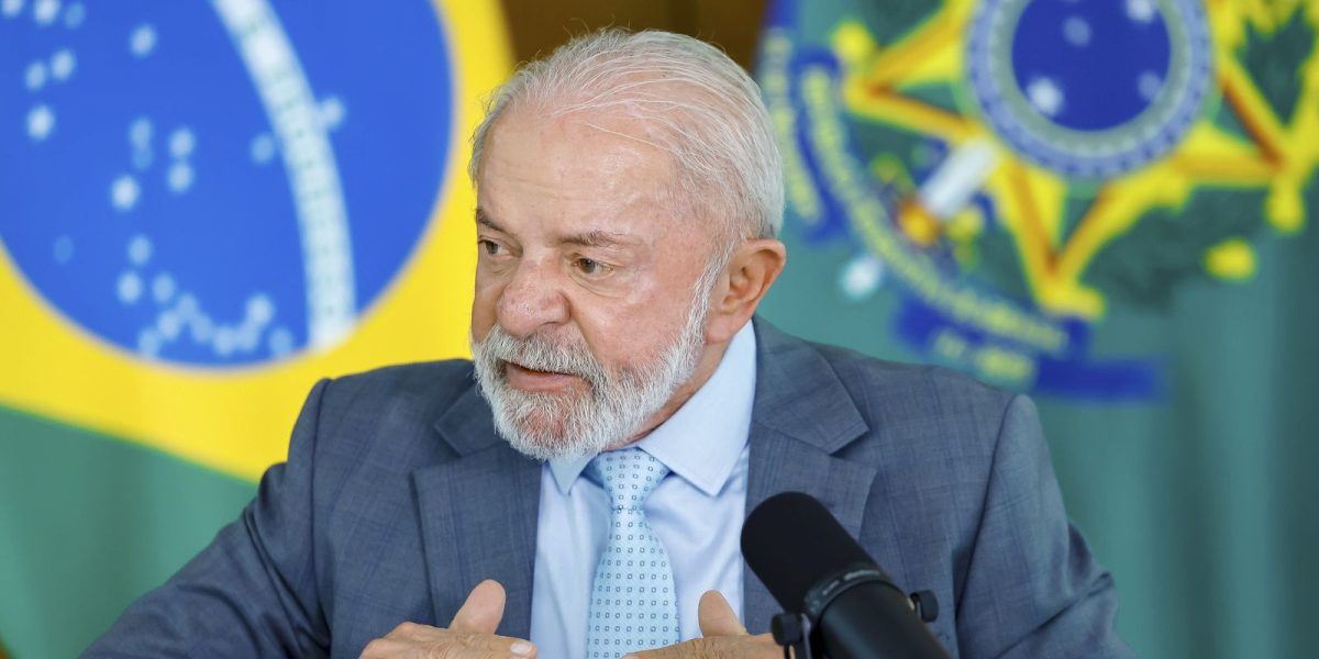 Governo envia projeto ao Congresso para acabar com escala 6×1 e reduzir jornada