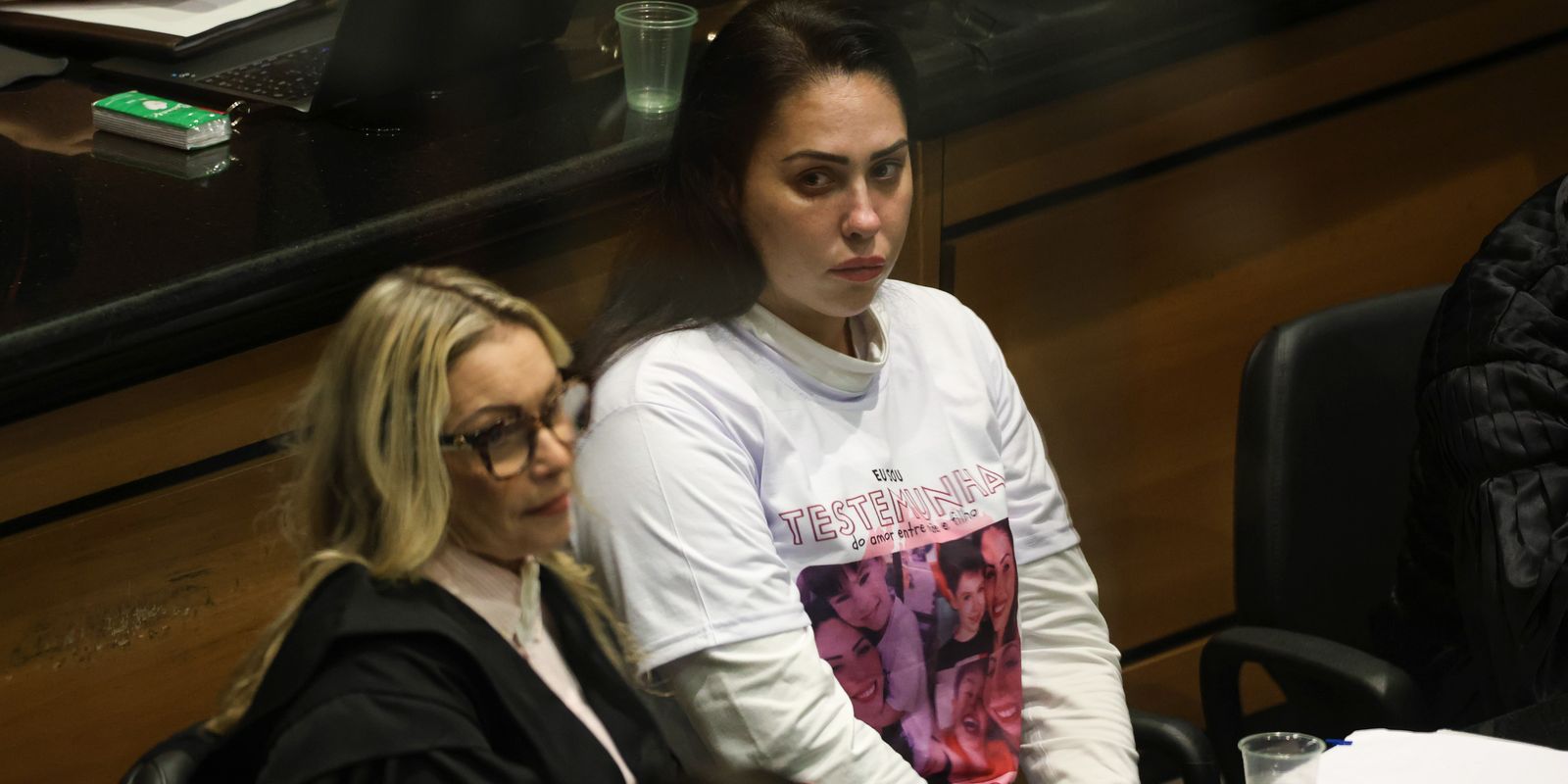 Monique Medeiros se entrega à polícia no Rio após STF restabelecer prisão