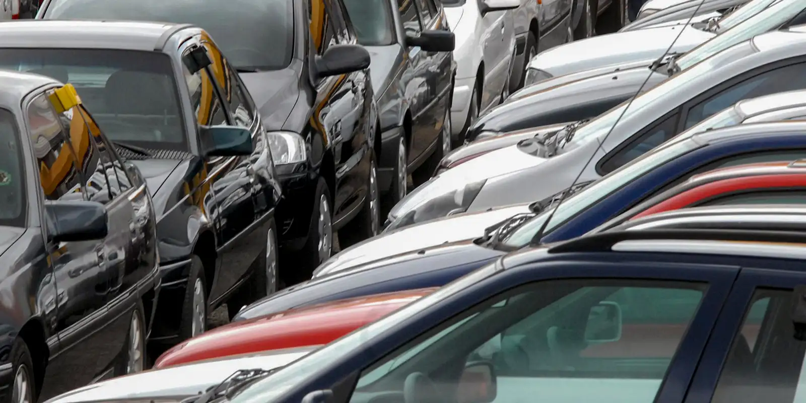 Financiamento de veículos cresce 12,8% e atinge melhor marca desde 2008