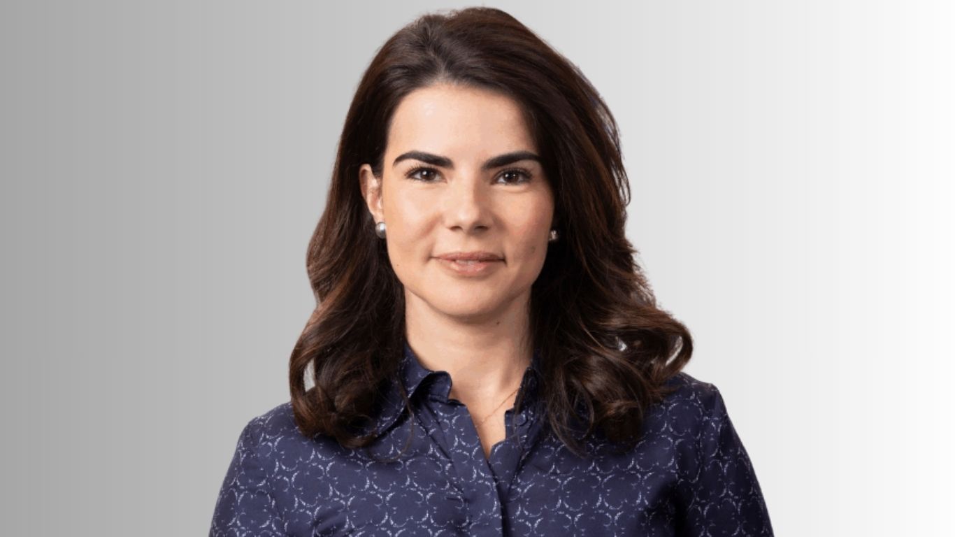 Brasileira Tatiana Flores vence prêmio global de reestruturação