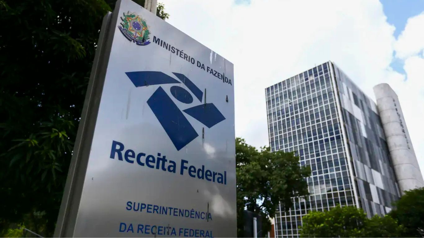 Receita amplia tributação sobre remessas ao exterior e pressiona multinacionais