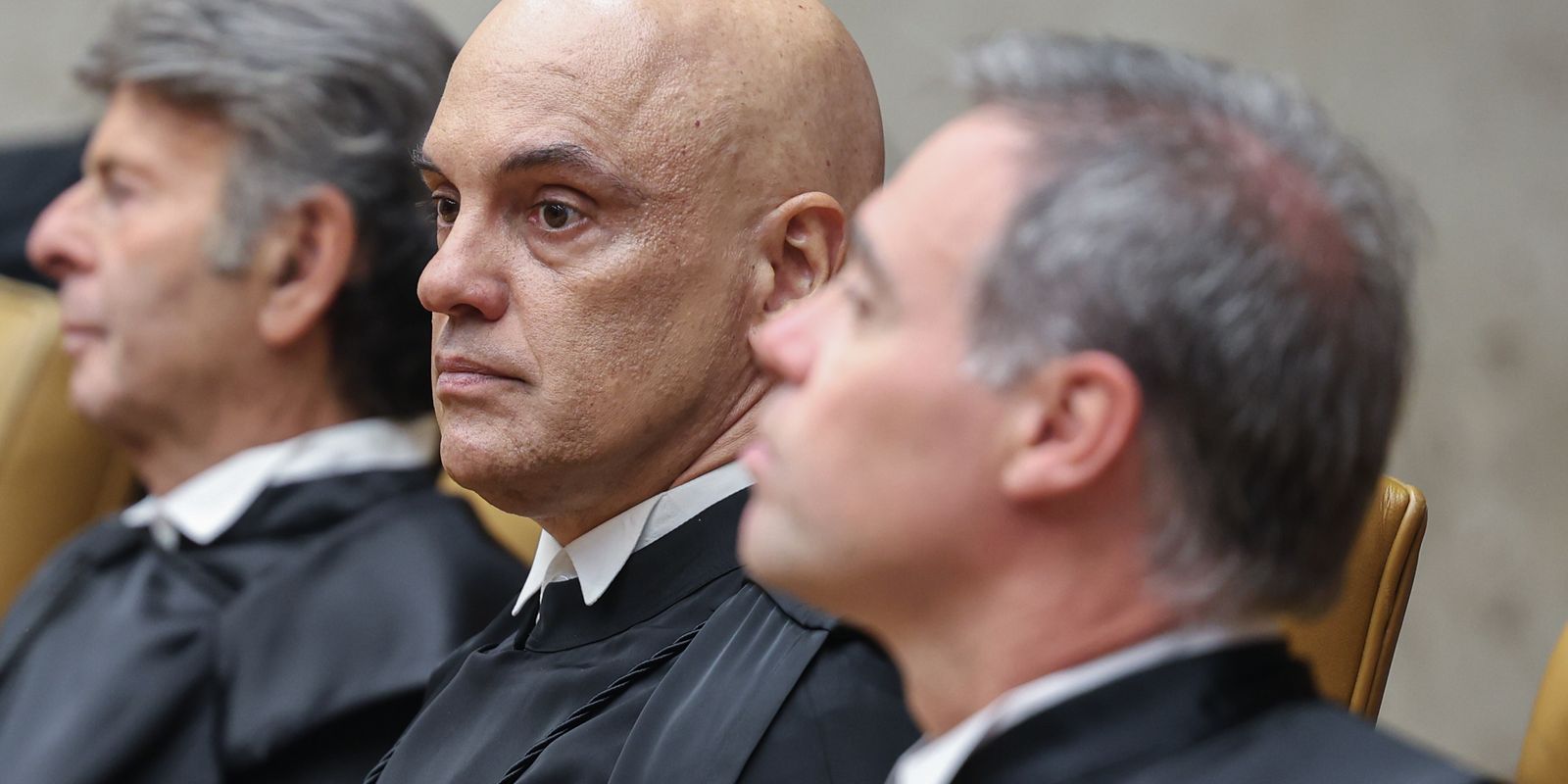 Alexandre de Moraes suspende redução de penas para condenados pelo 8 de janeiro