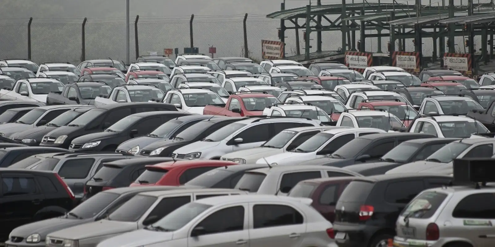 Produção de veículos cresce 2,4% e setor registra melhor abril desde 2014