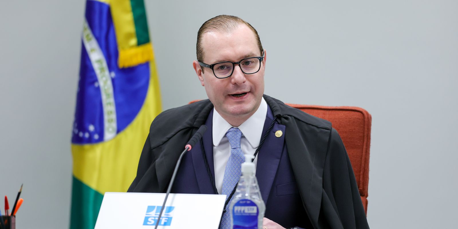 Zanin define que STF julgará venda de decisões por servidores do STJ