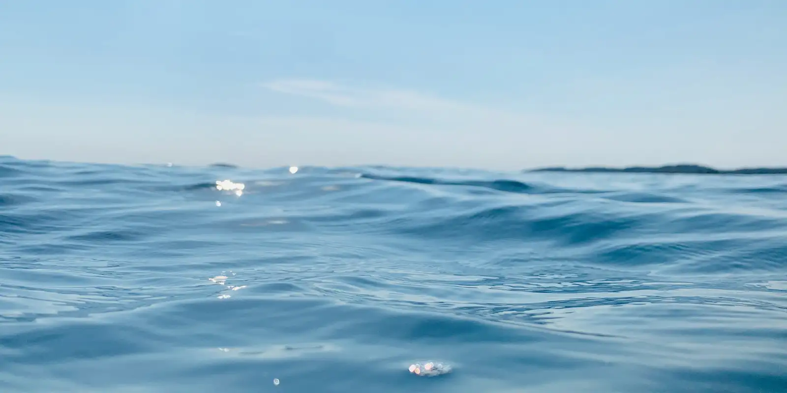 Dia Mundial dos Oceanos destaca desafios para proteger mares até 2030