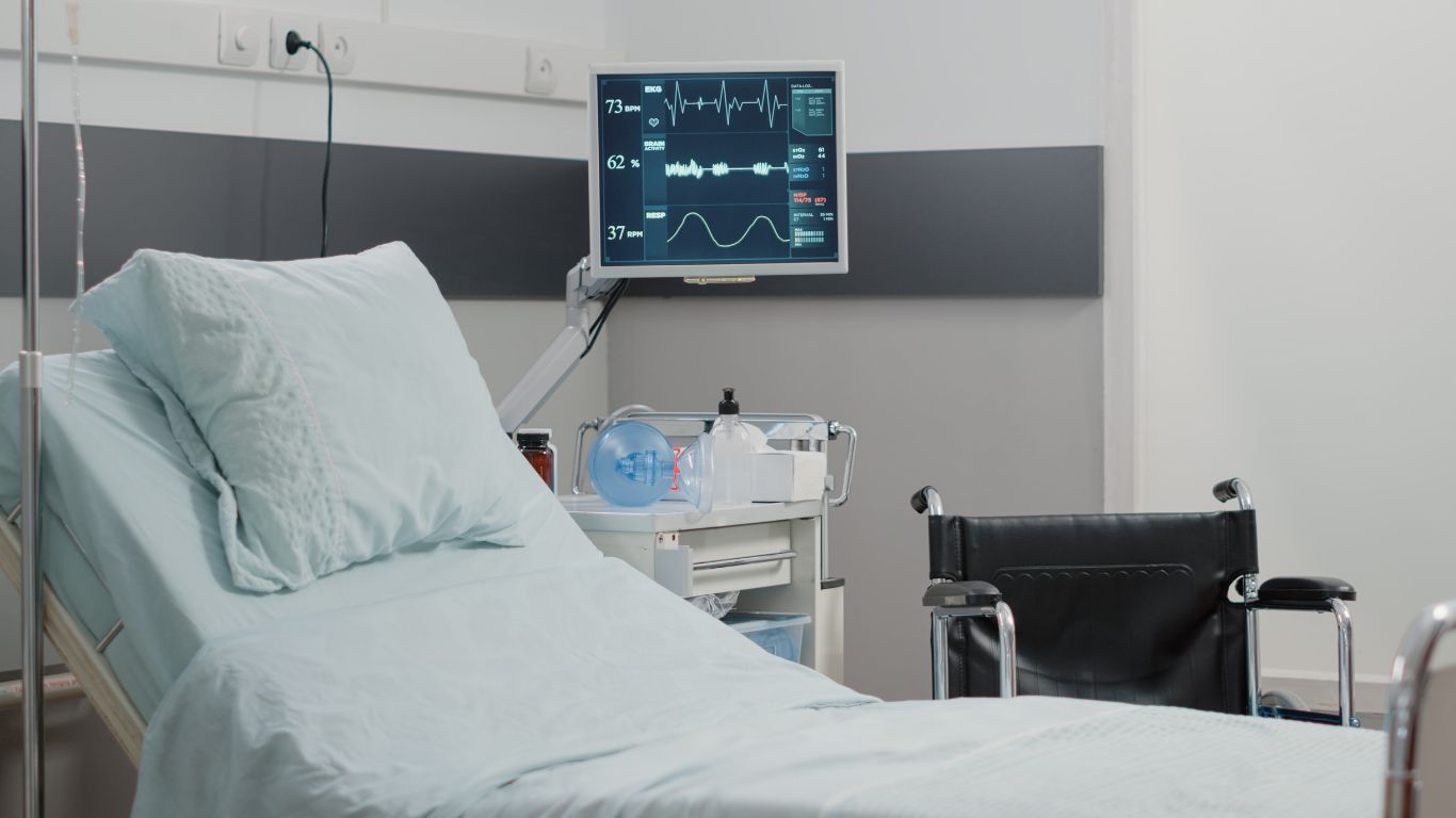 Justiça mantém multa de R$ 50 mil a hospital por erro em soro que matou idoso
