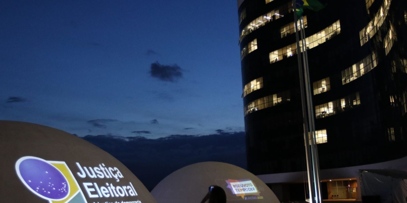 Eleições 2026: TSE fecha acordo com big techs contra desinformação