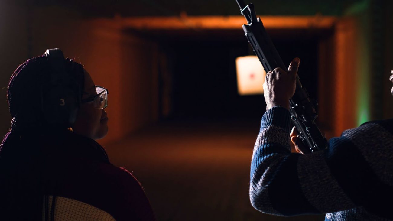 Regras de armas de Trump podem fortalecer facções no Brasil